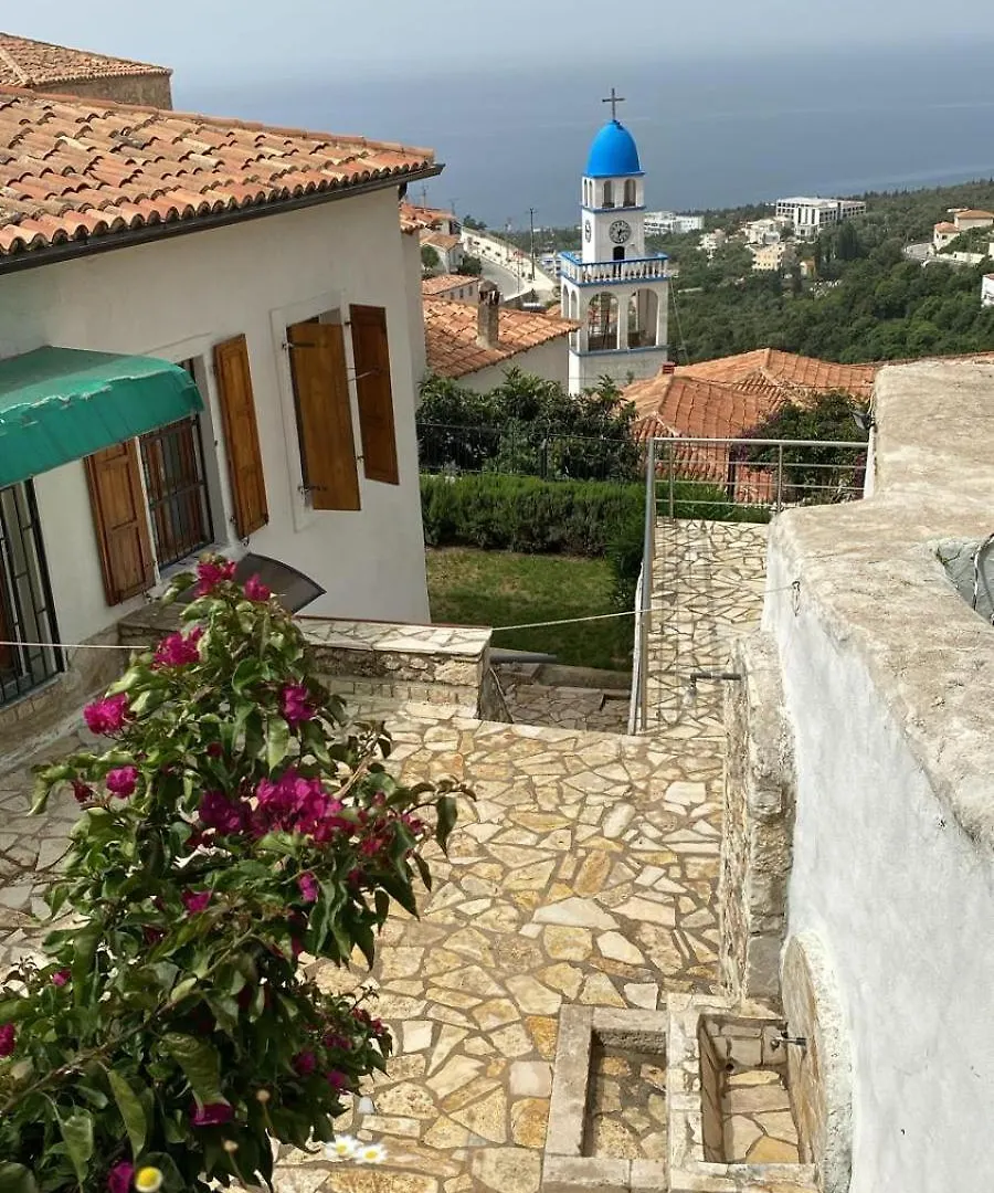 Karolas Home Dhërmi Apartament